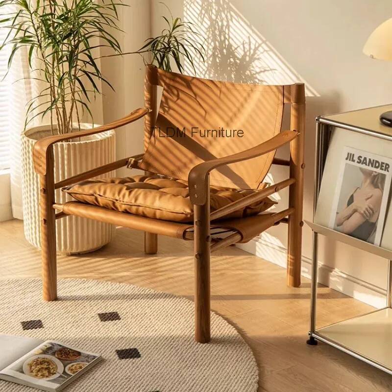Sedia di Design Retrò in Legno - Photography Lighting At Home recensione e prezzo